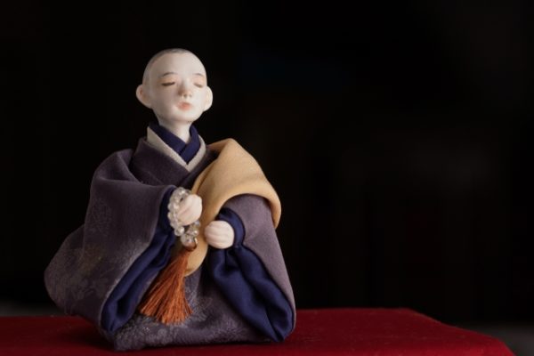 親鸞会の代表は元浄土真宗本願寺派の僧侶